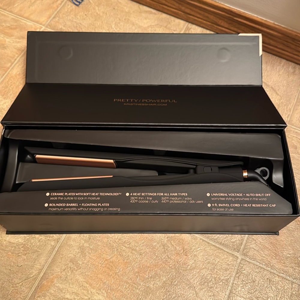 Brand new inbox, Kristen ESS 3 in one flat iron